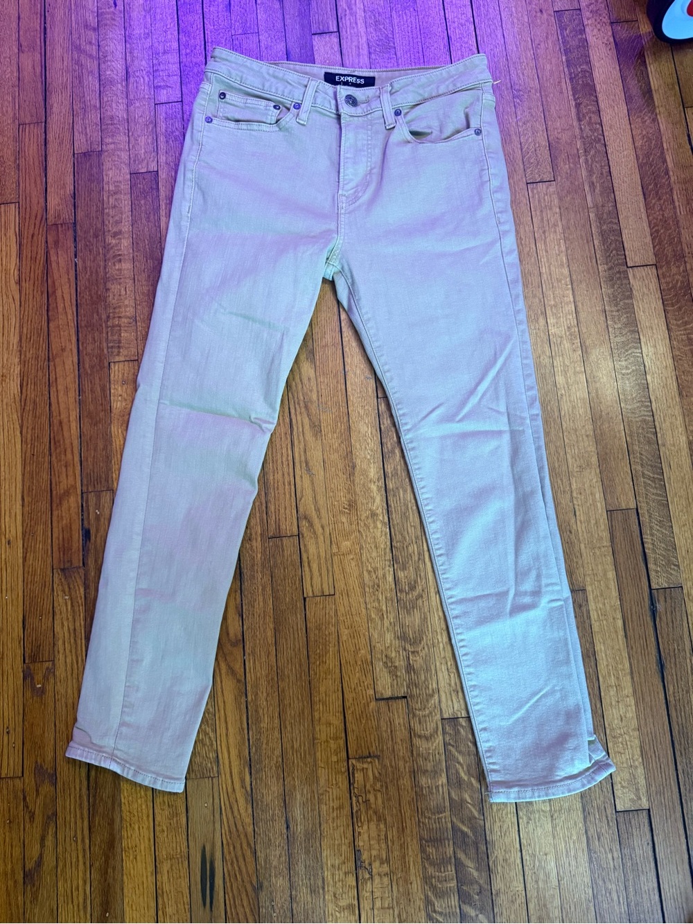 31x30 Express Tan Straight Leg Jeans